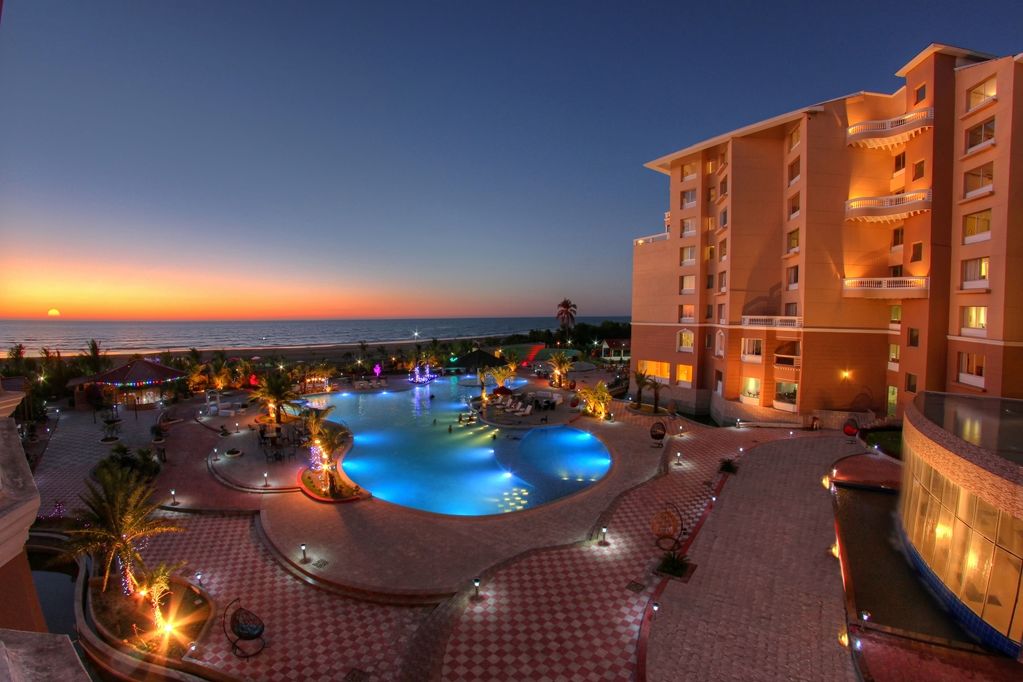 Royal Tulip Sea Pearl Beach Resort & Spa Cox's Bazar Exterior foto
